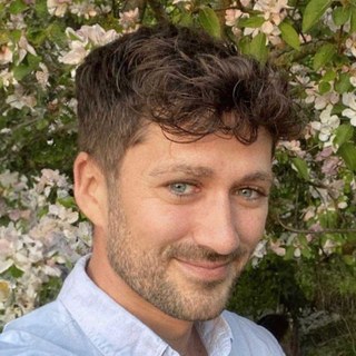 Oliver, kreativ grafisk nørd hos Voksevaerket, design og grafik
